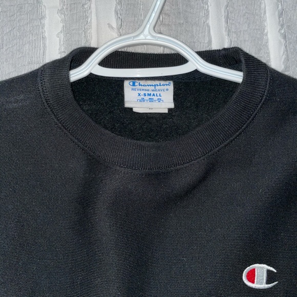 Black Champion Crewneck Sweatshirt - Picture 2 of 2